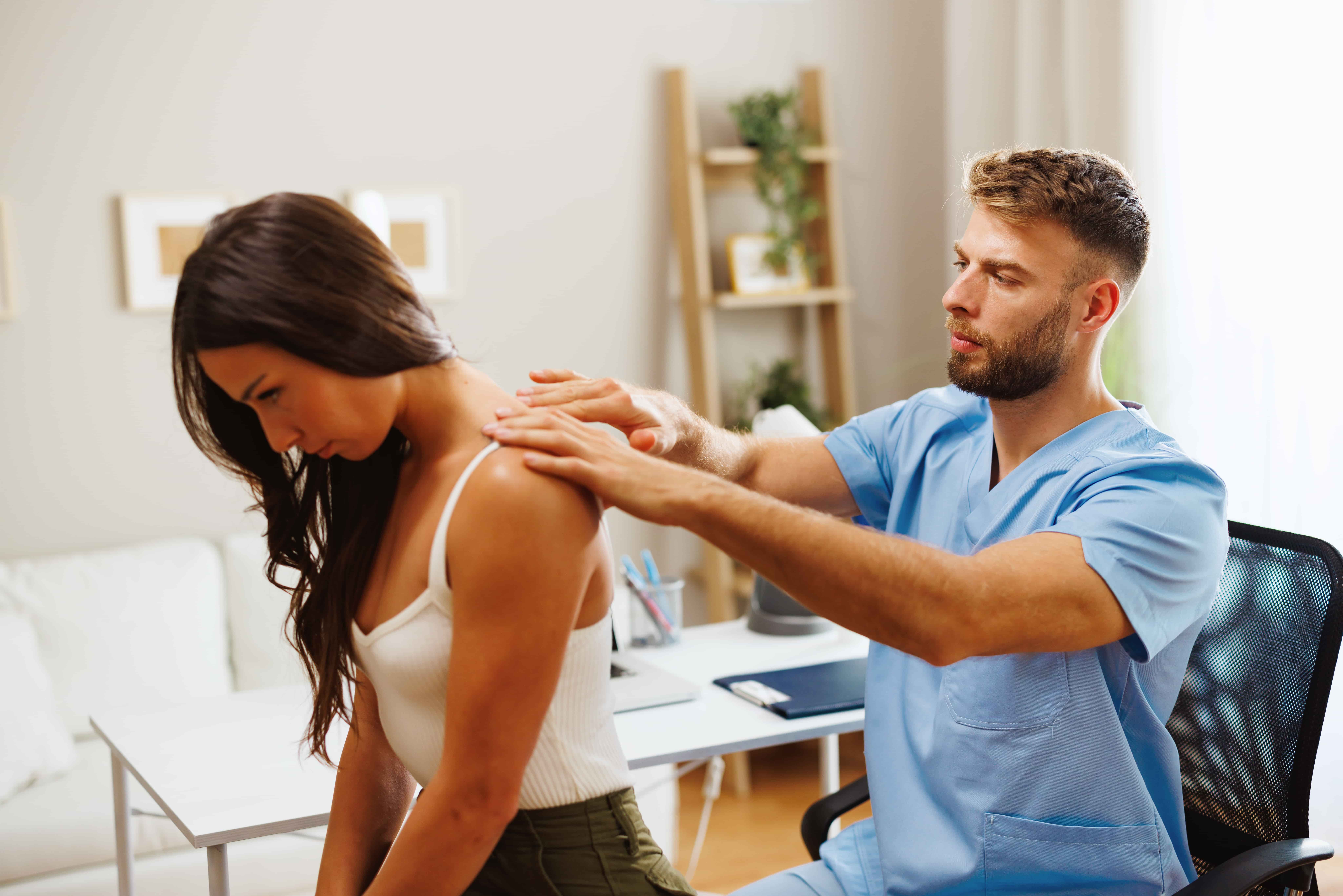 Doctor Para Dolor de Accidentes Oak Park business image in Oak Park, Illinois